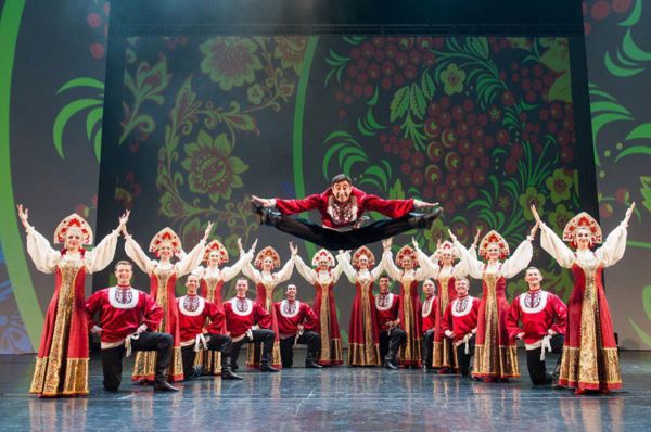 Folklore show "Russia In Fairytales" in Youth House on Vasilyevsky Island in Saint-Petersburg